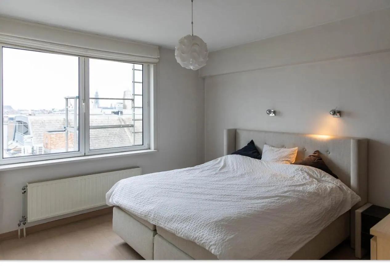 Ruim Appartement Met Prachtig Zicht Op A+ Locatie! Antwerpen Apartment